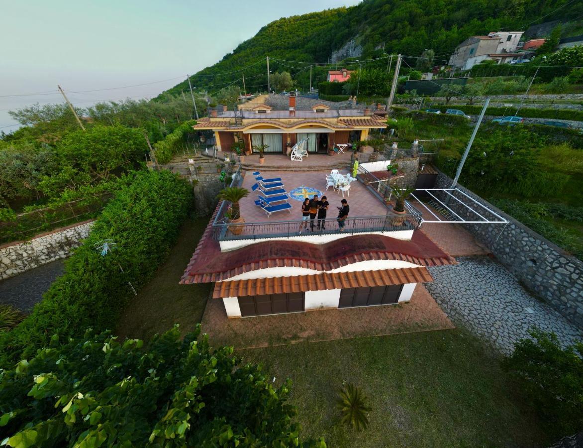 Villa Due Golfi Colli di Fontanelle Екстериор снимка